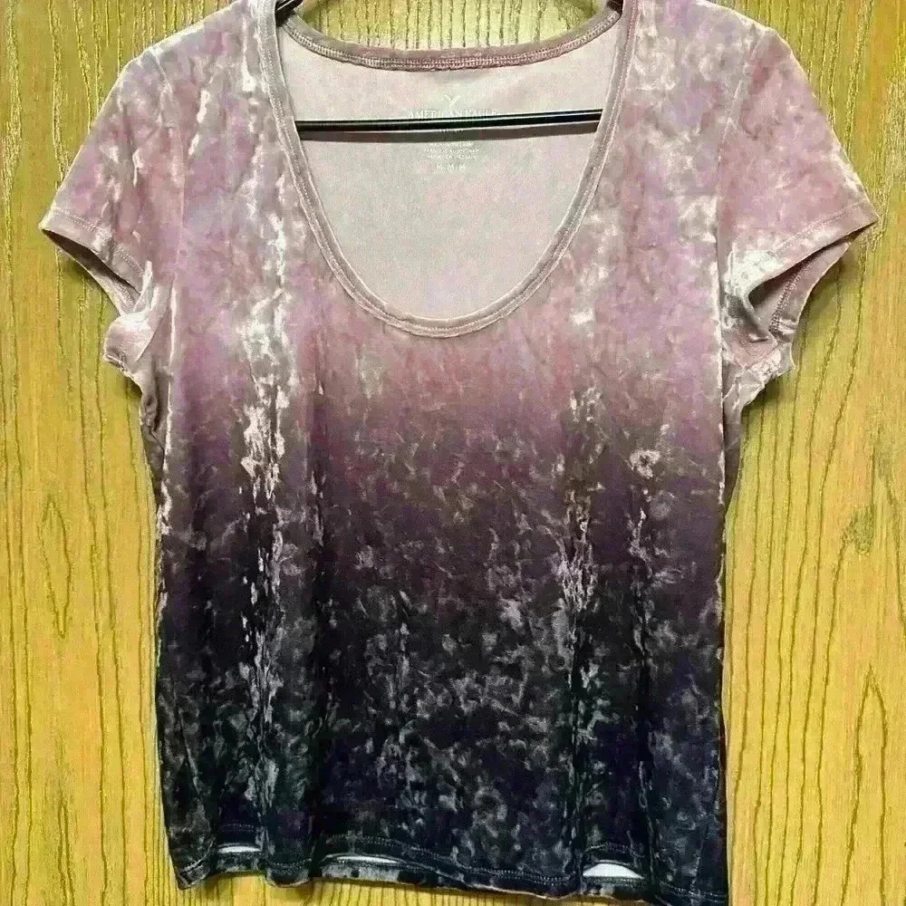AMERICAN EAGLE size Medium Pink/Purple Ombre Velvet Scoop Neck  Crop Top - Picture 4 of 5